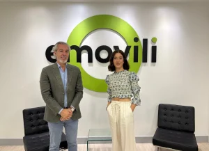 Hoop Carpool y emovili firman una alianza estratégica para liderar la movilidad sostenible en las empresas