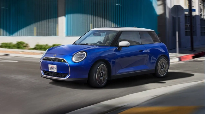 La carga de Mini Cooper