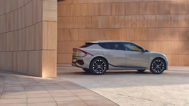 La carga de Kia EV6 4X2