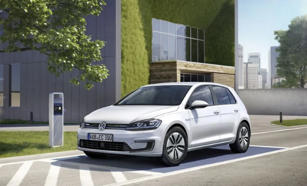 La carga de Volkswagen e-Golf